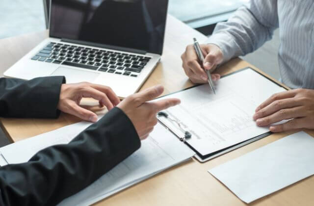 Κατάσχεση της Εργασιακής Αμοιβής Εντολέα μας από την Εφορία